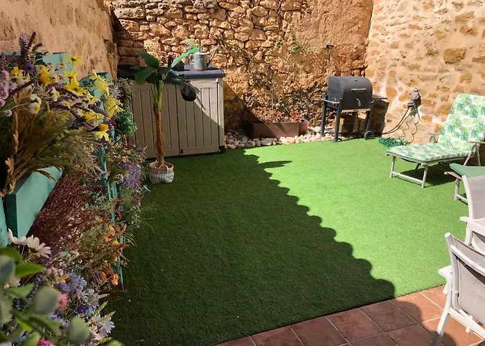 El Corral De Avelina Valjunquera