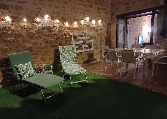 El Corral De Avelina Nyaraló Valjunquera